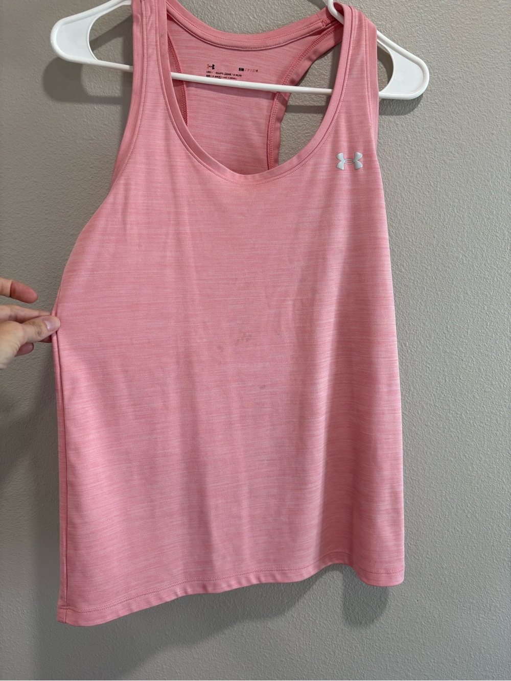 Under Armour Women's Pink Racerback Tank Top Small